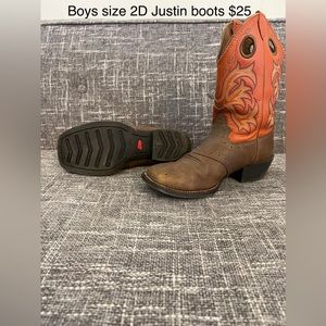 Justin size 2 kids boots